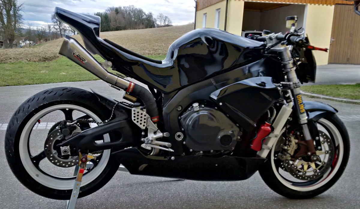 SC 57 Naked Fireblade Forum